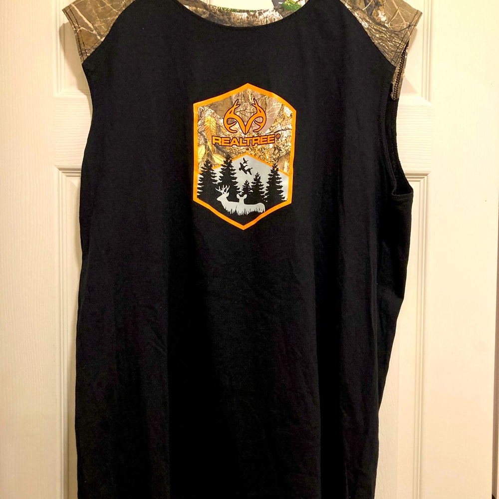 NWT Realtree Edge by Staghorn Dri Fit Sleeveless Tank